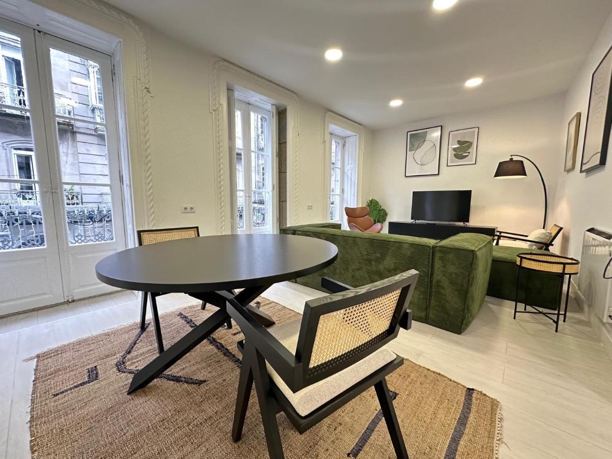 Elegante Hogar En El Centro Apartment Vigo Exterior foto